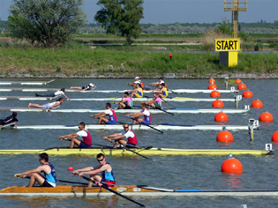 Start dvojaca bez kormilara